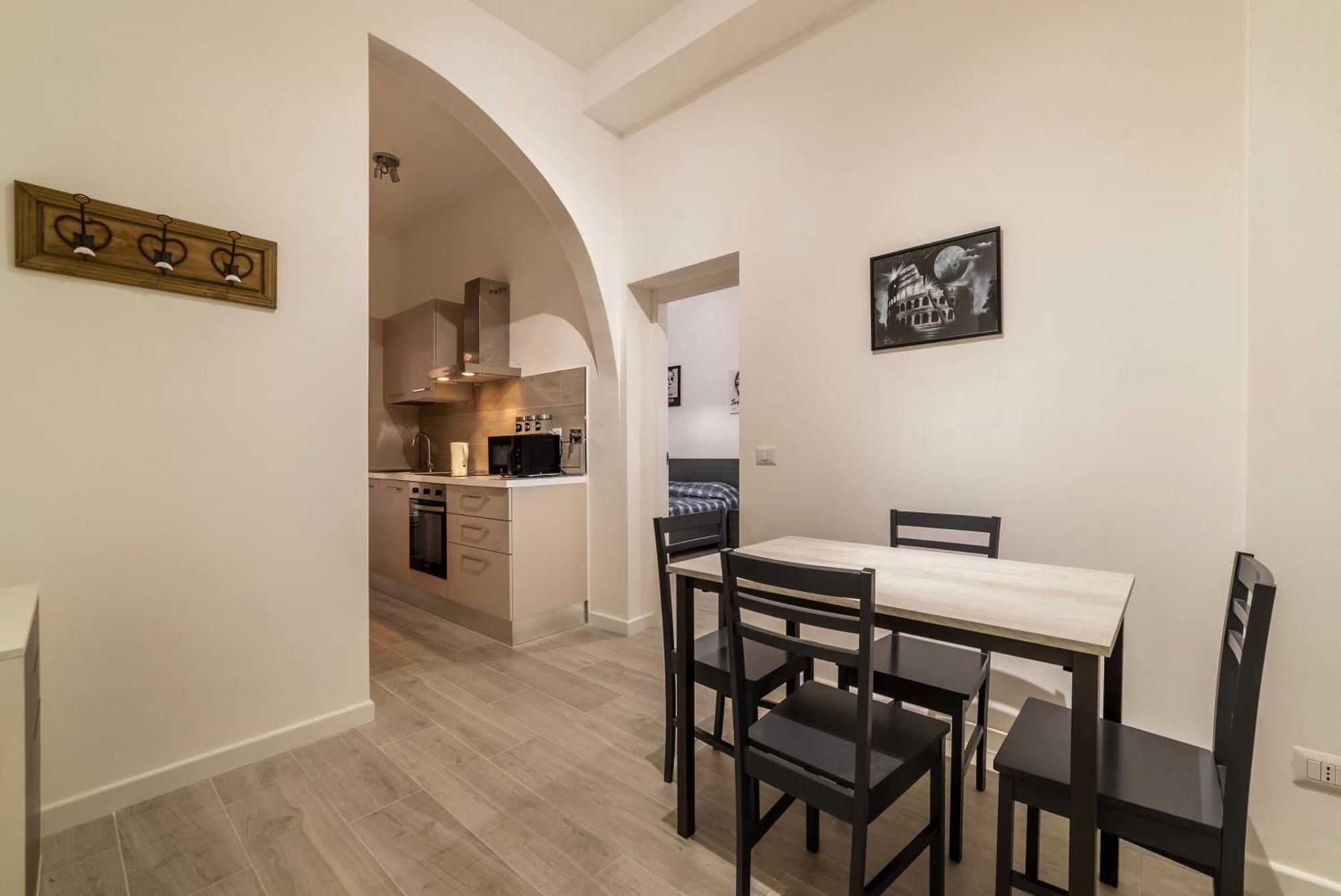 Terme Di Traiano Apartment - 10 Min Dal Colosseo 罗马 外观 照片